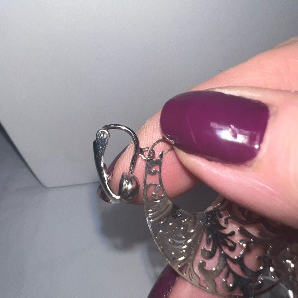 Boho Thin Silver Tone Filigree Clip on Chandelier Earrings - Picture 7 of 7